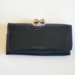 Ted baker patented leather wallet